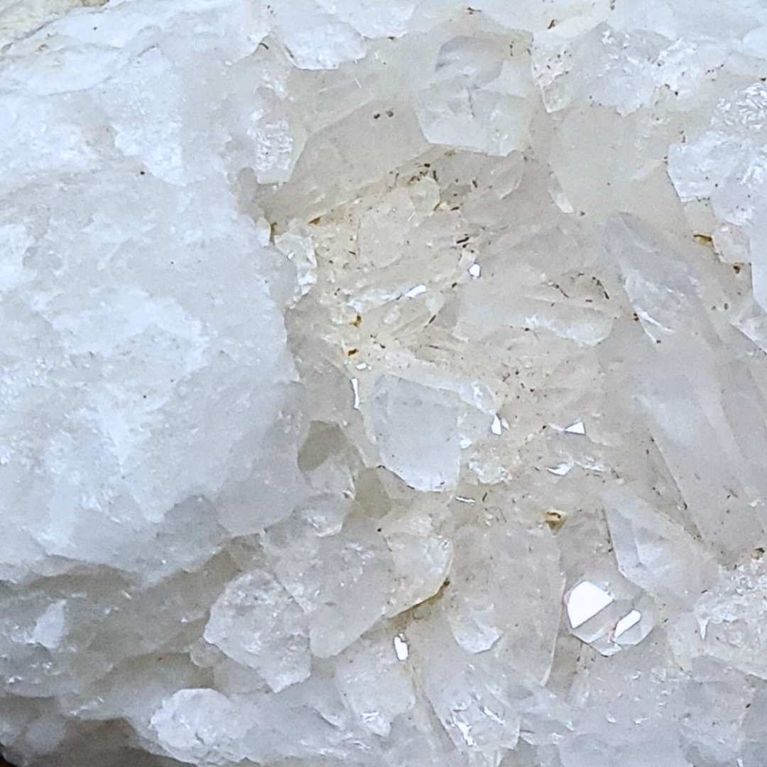 Amas de pointes de Cristal de Roche 403g (MB433-11)