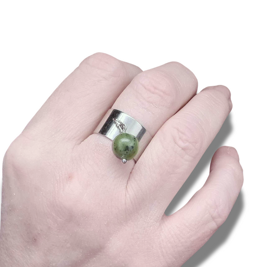 Bague réglable en Jade Néphrite (BAGAP60) - ENAE Minéraux