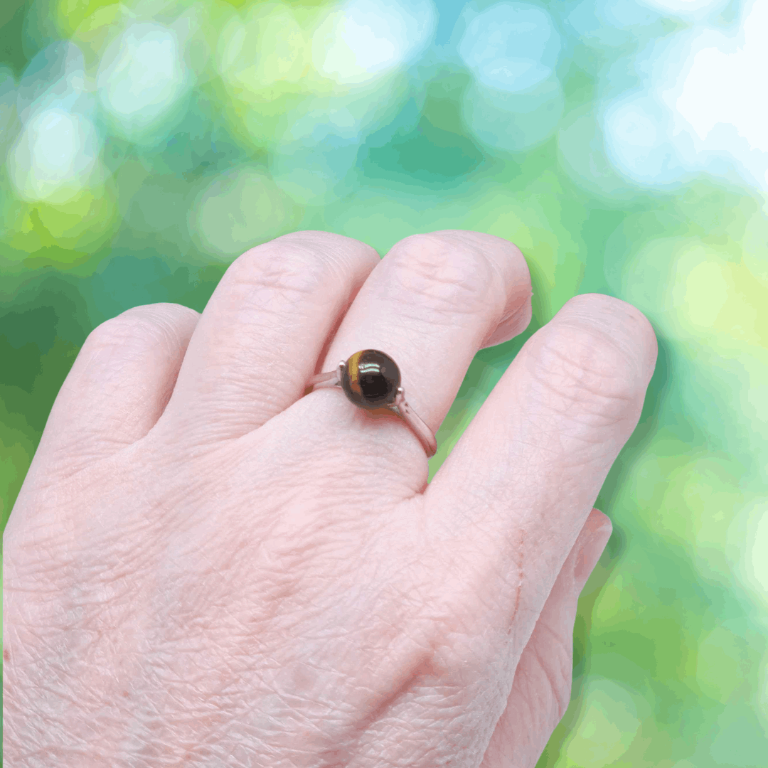 Bague réglable en Œil de Faucon (BAGP46)