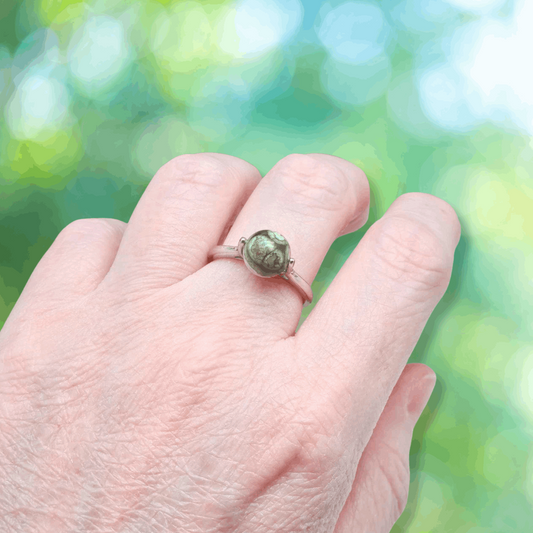 Bague réglable en Rhyolite Rain Forest (BAGP27)