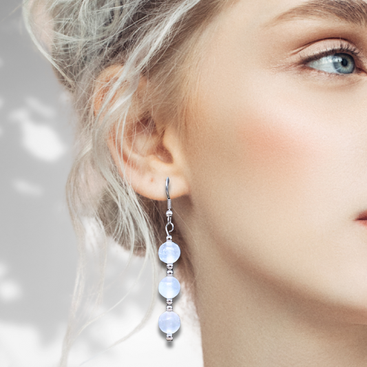 Boucles d'oreilles en Sélénite et acier inoxydable (BOHM186) - ENAE Minéraux