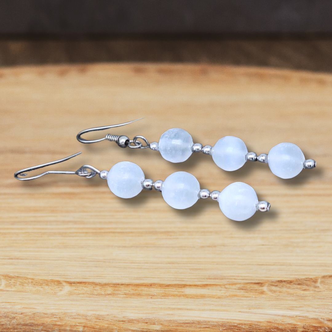 Boucles d'oreilles en Sélénite et acier inoxydable (BOHM186) - ENAE Minéraux