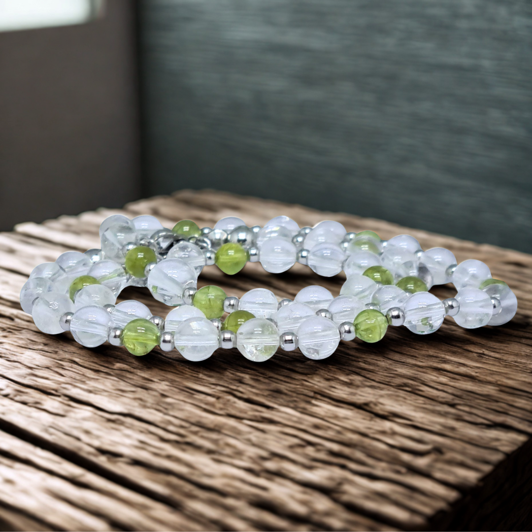 Bracelet triple tour et collier en Cristal de Roche et Péridot (COLBR23-56)