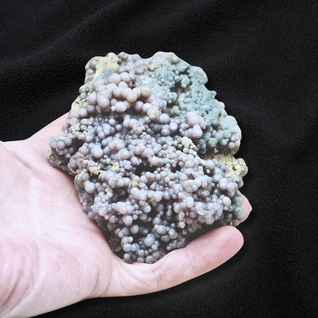 Calcédoine botryoïdale ou grappe brute 233g (MB162)