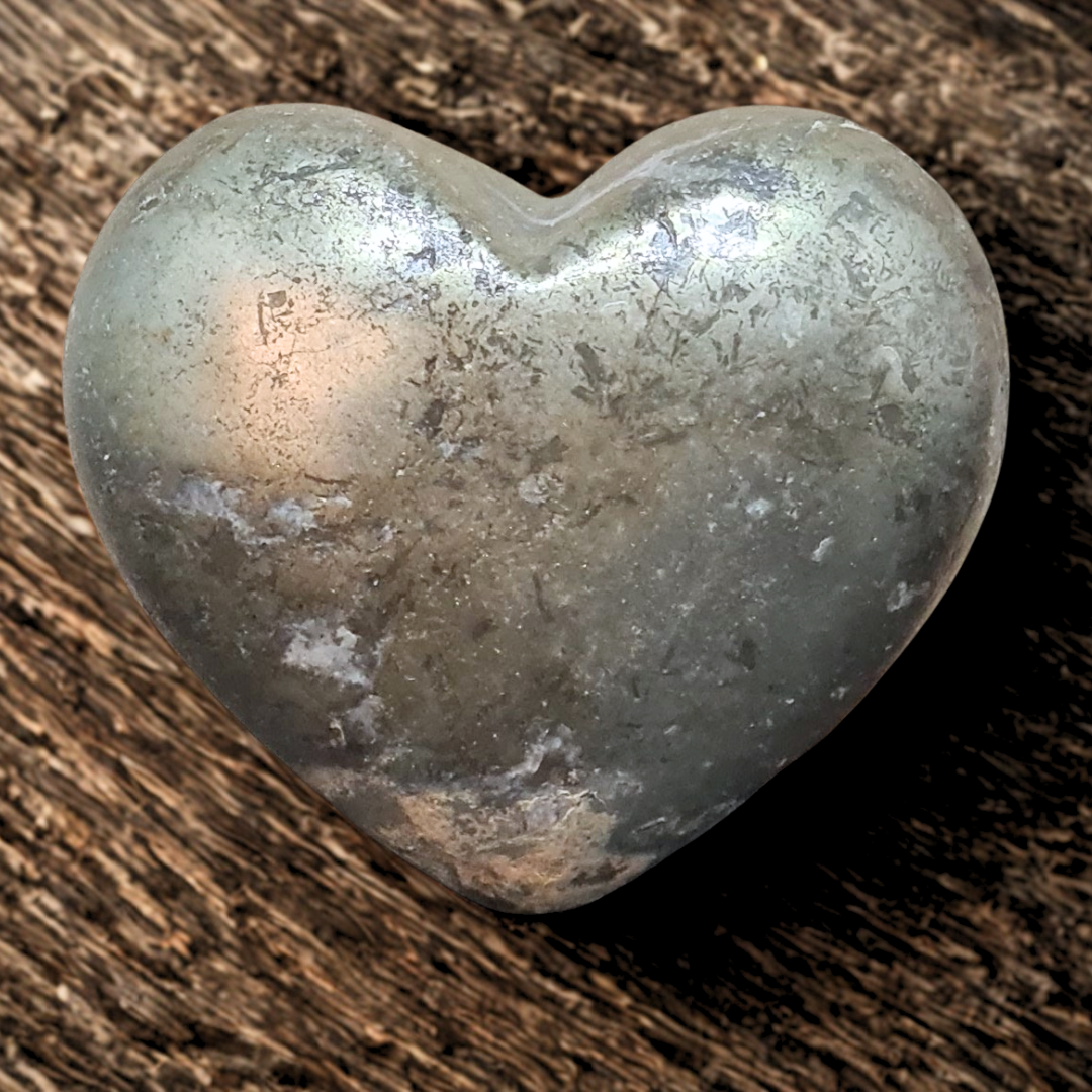 Cœur en Pyrite 94g (PRGFL661-2)