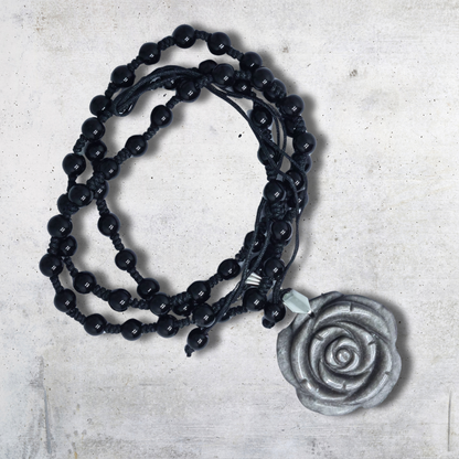 Collier style Mala Fleur en Obsidienne noire et argentée (COL23-45) - ENAE Minéraux