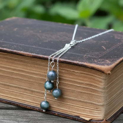 Collier en perles d'Emeraude (COL25-01)