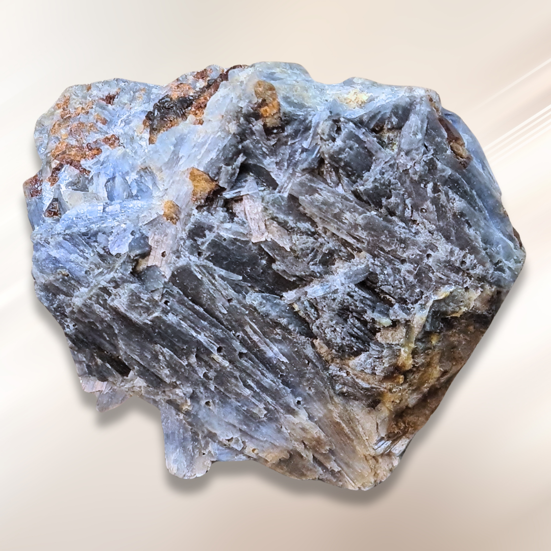 Cyanite bleue et noire avec Quartz et Staurolite (MB551)