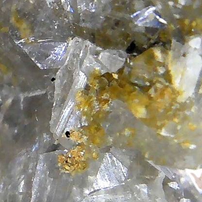 Datolite et petits cristaux de Calcite brute 33g (MB448) - ENAE Minéraux