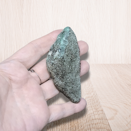 Emeraude sur Mica brute 59g (MB372-9) - ENAE Minéraux