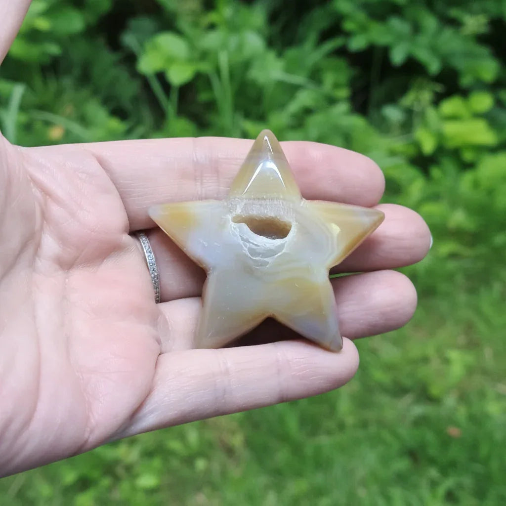 Etoile en Agate avec cristallisation 43g (PRGFL304-16)