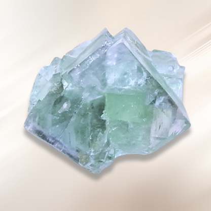 Fluorite cubique verte brute avec fantômes de croissance (MB342)