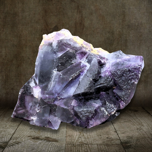 Fluorite violette foncée brute (MB399)