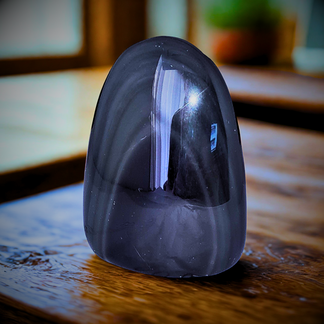 Forme libre à poser en Obsidienne Œil Céleste 160g