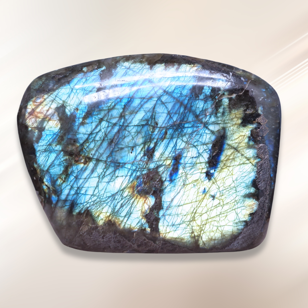 Forme libre en Labradorite 1229g (PRGFL527-9)