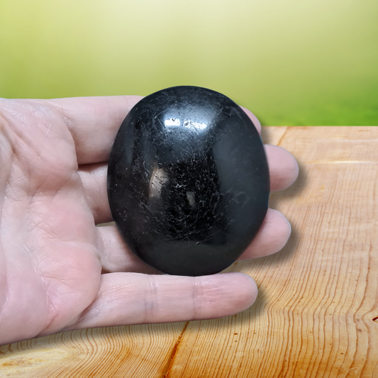 Galet en Tourmaline noire (PRGFL714)