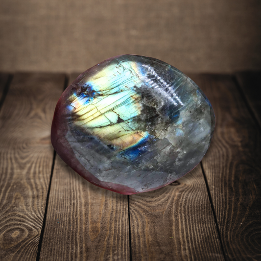 Galet poli en Labradorite (PRGFL342-9)