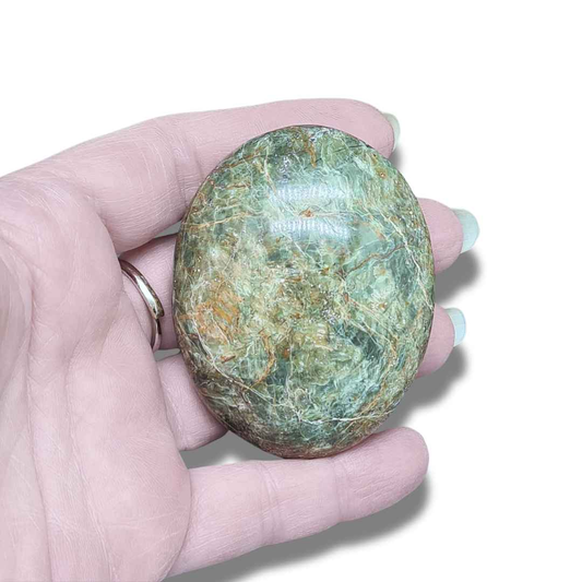 Galet en Chrysoprase (PRGFL635-9) - ENAE Minéraux