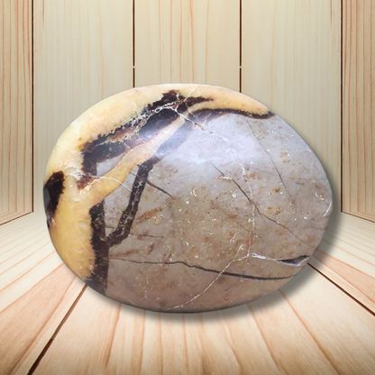Galet poli en Septaria et Calcite jaune 64g (PRGFL325-4) - ENAE Minéraux