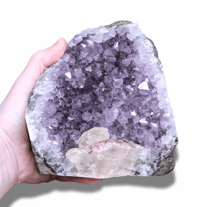 Géode d'Améthyste et Calcite brute 1761g (MB330-16) - ENAE Minéraux