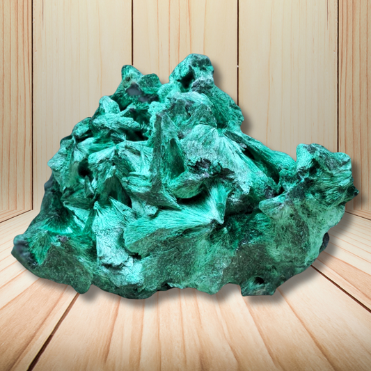 Malachite fibreuse brute 102g (MB495-4) - ENAE Minéraux