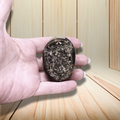 Œuf en Septaria et cristaux de Calcite bruts 104g (PRGFL588-3)