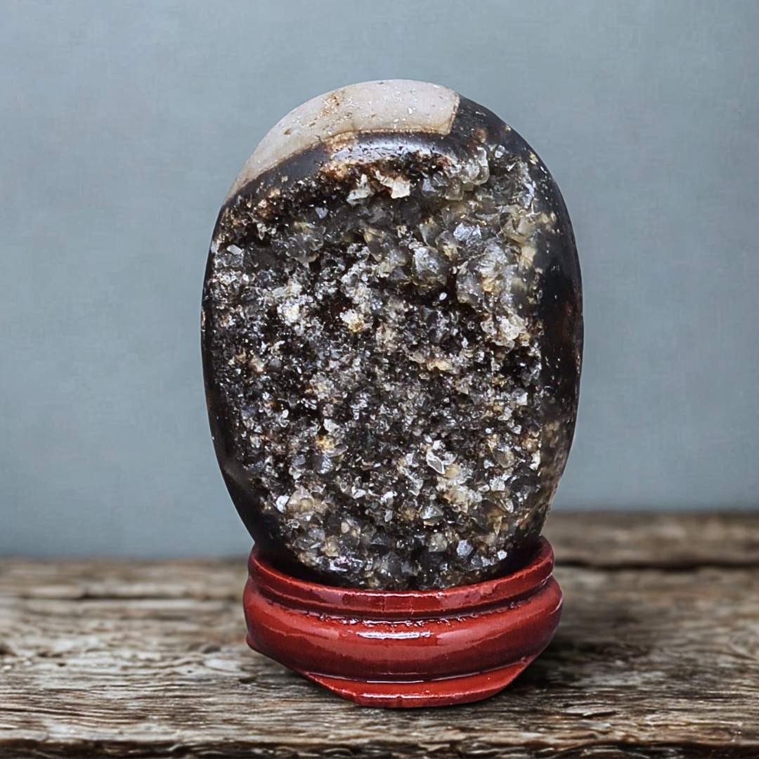 Œuf en Septaria et cristaux de Calcite bruts 104g (PRGFL588-3)