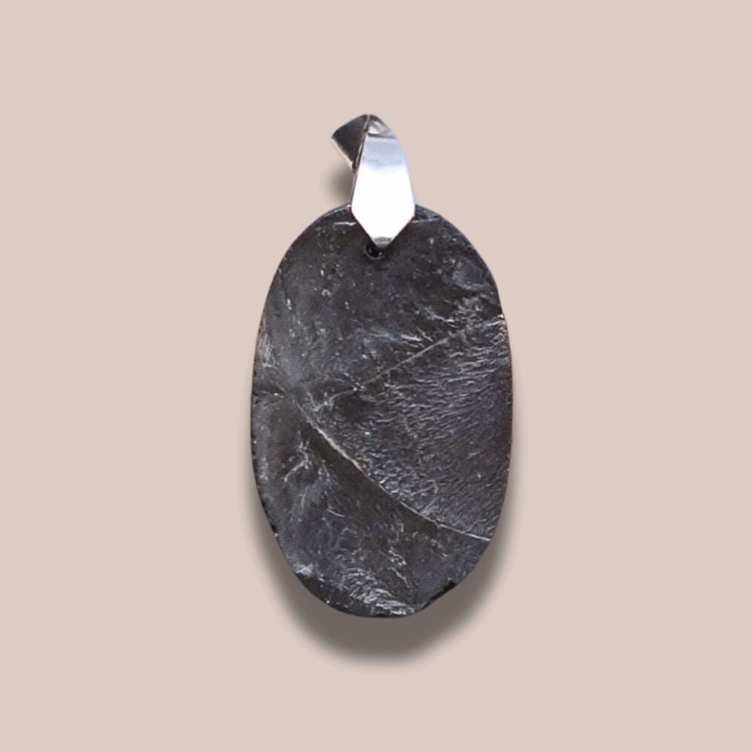Pendentif en Pierre de Lave (Basalte) face brute (PE1473)