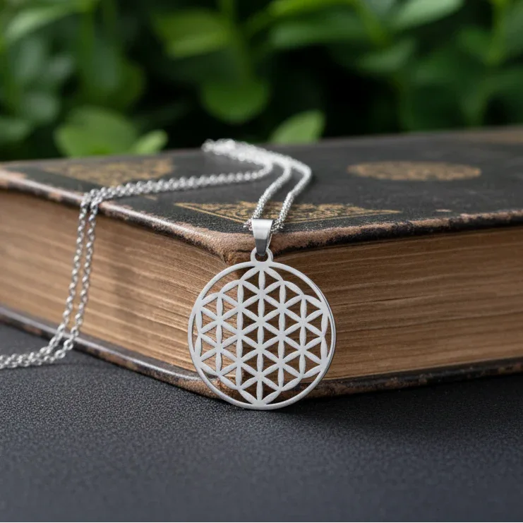 Pendentif Fleur de Vie en acier inoxydable argenté