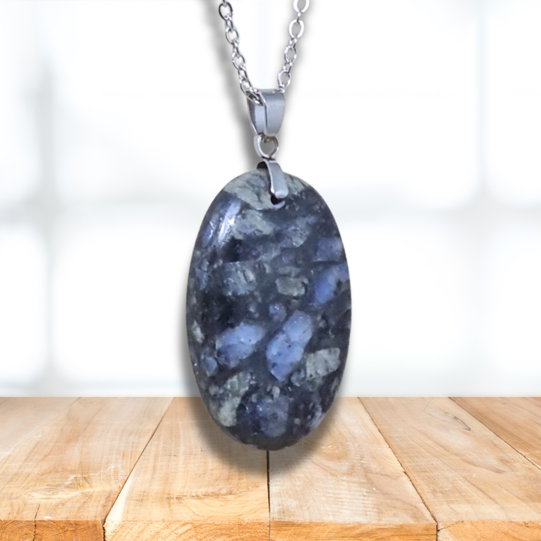 Pendentif en Liberite (PE1803) - ENAE Minéraux