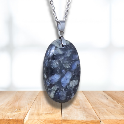 Pendentif en Liberite (PE1803) - ENAE Minéraux
