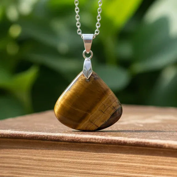 Pendentif en Œil de Tigre (PE1935)