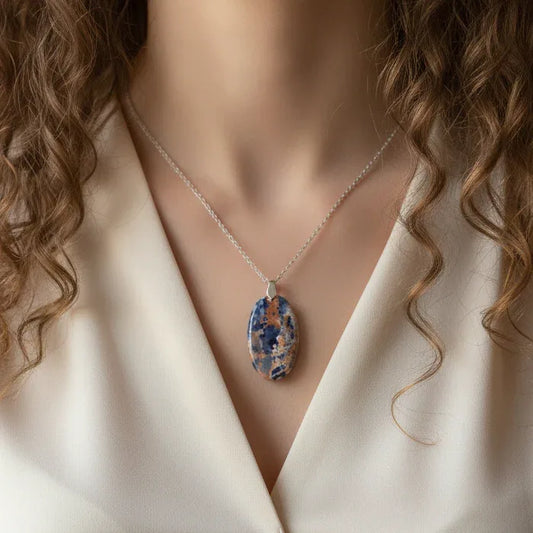 Pendentif en Sodalite et Cancrinite (PE1224)