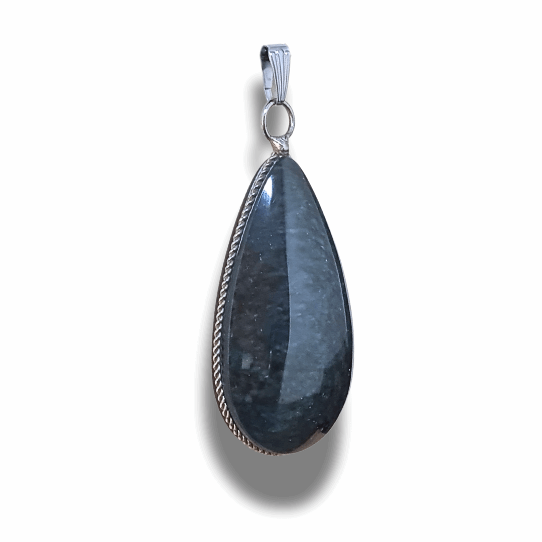 Pendentif serti en Obsidienne Manta Huichol (PE1876) - ENAE Minéraux
