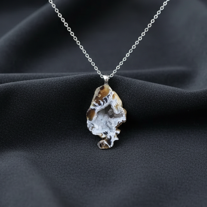 Pendentif en Géode d'Agate brute (PE1915-2)