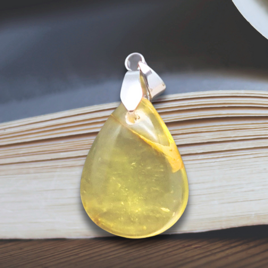 Pendentif en Ambre (PE1917-1)