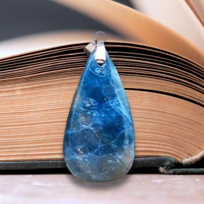 Pendentif en Apatite bleue (PE1656)