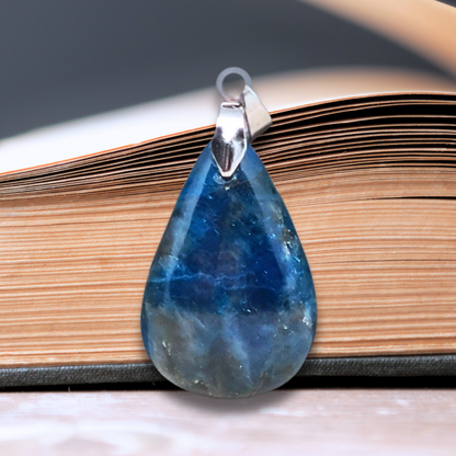 Pendentif en Apatite bleue (PE1654)