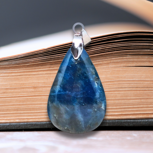 Pendentif en Apatite bleue (PE1654)