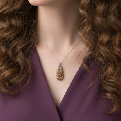 Pendentif en Bois fossilisé (PE1370)