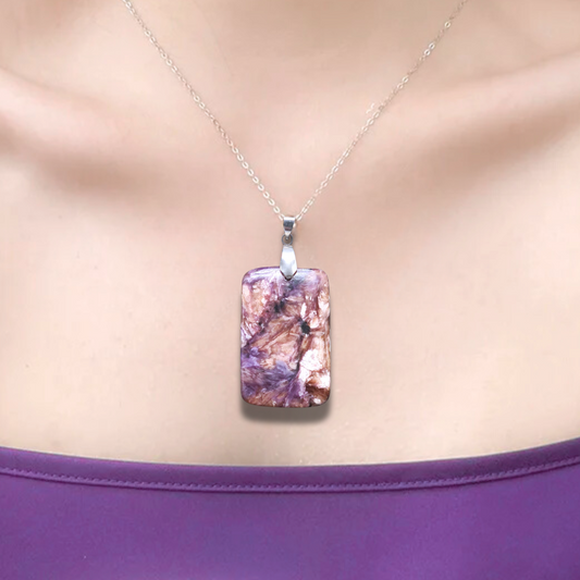Pendentif en Charoïte et Tinaksite (PE1425-1) - ENAE Minéraux
