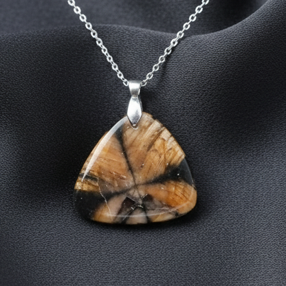 Pendentif en Chiastolite (Andalousite) (PE1365-1)