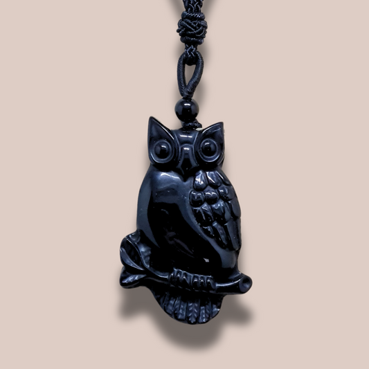 Pendentif chouette sur sa branche en Obsidienne noire (PE1296-7)