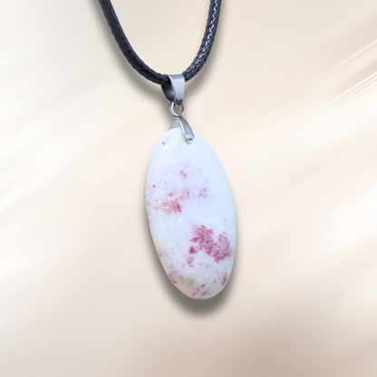 Pendentif en Cinabre et Calcite blanche (PE2019)