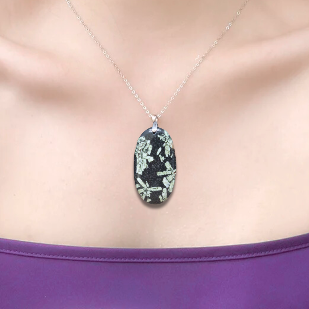Pendentif en Devonite (PE1968) - ENAE Minéraux