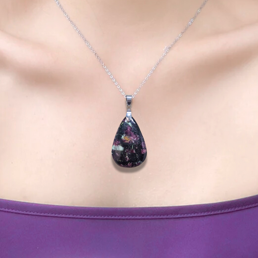 Pendentif en Eudialyte (PE1688) - ENAE Minéraux