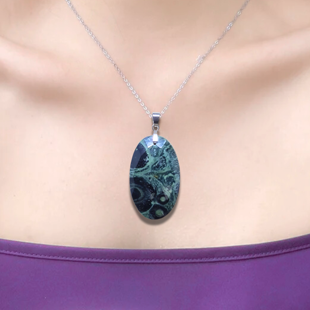 Pendentif facetté en Rhyolite Kambaba (PE1802)