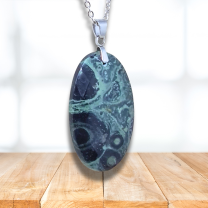 Pendentif facetté en Rhyolite Kambaba (PE1802)