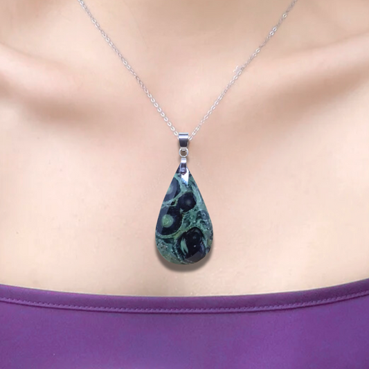Pendentif facetté en Rhyolite Kambaba (PE1801) - ENAE Minéraux