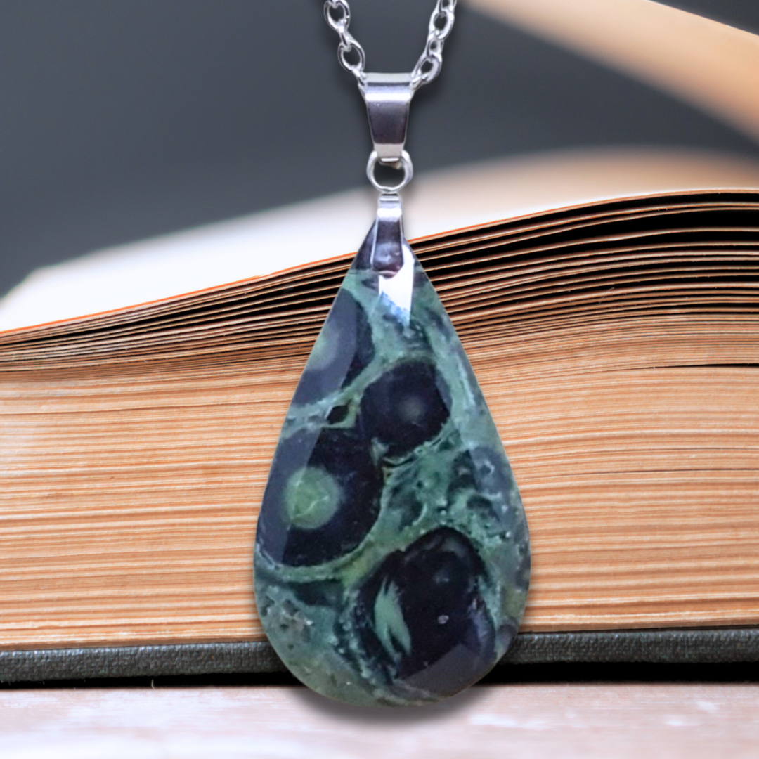 Pendentif facetté en Rhyolite Kambaba (PE1801)